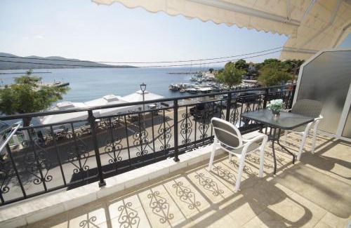 Neos Marmaras Apartamento | PortoDream Studios & Apartments