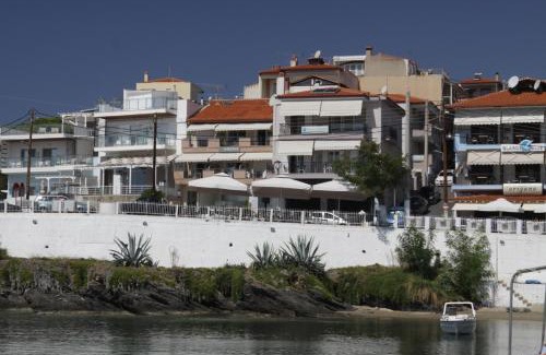 Neos Marmaras Apartamento | PortoDream Studios & Apartments