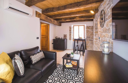 Oprtalj Apartamento | Portole Suite 2 Summa