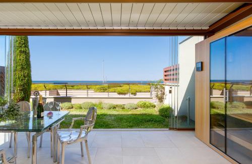Portopiccolo Apartamento | Portopiccolo Apartments - Giardino vista castello