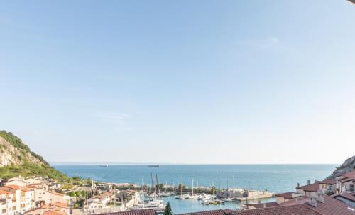 Portopiccolo Apartamento | Portopiccolo Avolare Apartments in Borgo - beach included