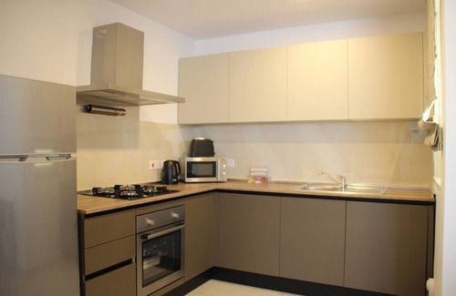 Marsaskala Apartamento | Portside Lodge Building