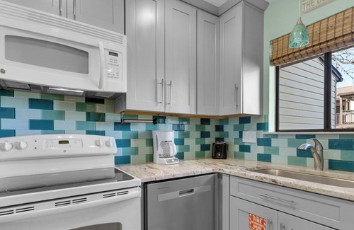 West Panama City Beach Casa | Portside Resort D1: Gulf Retreat With Pools, Beach & Family Adventures!