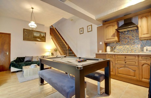 Portsmouth Apartamento | Portsmouth Maisonete Pool Tennis Table