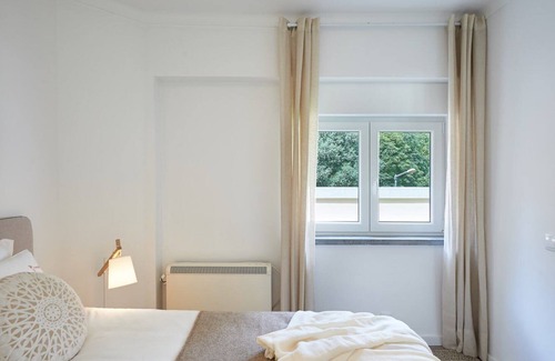 Estoril Apartamento | Seaside Garden View Apartment