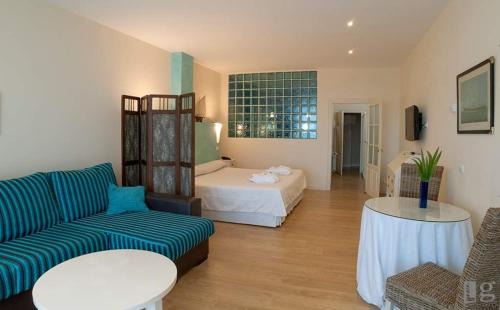 Ruisenada Hotel | Posada torre del milano