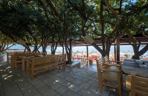 Seoca Hotel | Poseidon The Beach Hotel