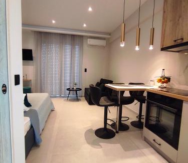 Adelianos Kampos Apartamento | Poseidonas luxury Apartment