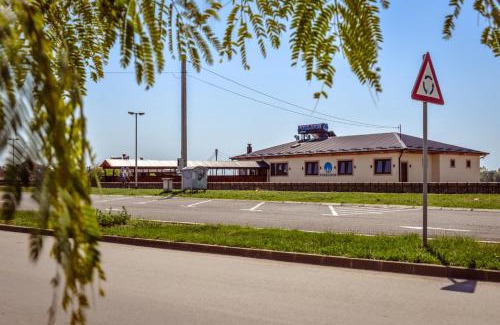 Sremska Mitrovica Cama Y Desayuno | Posejdon Resort