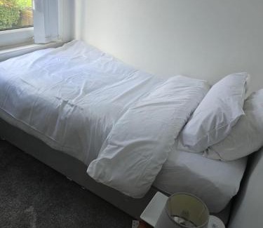 Manchester Casa | Poshval