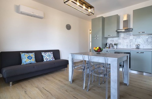 La Muddizza Apartamento | Posidonia by Interhome