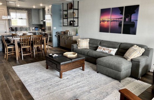 Graford Condominio | Possum Kingdom Lake Luxury, Upgraded Lakefront Condo w Breathtaking Water View