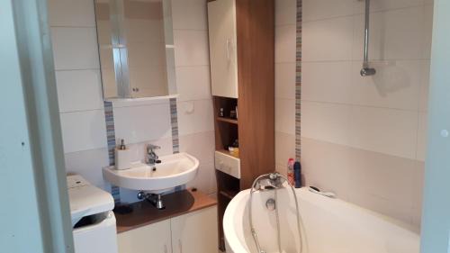 Haapsalu Apartamento | Posti tn. 41