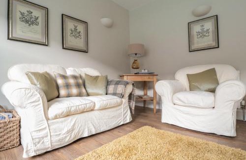 Winchcombe Casa | Postmaster's Lodging