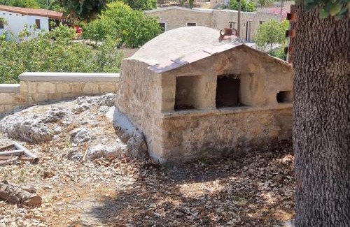 Steni Casa | Potamos Private Suites