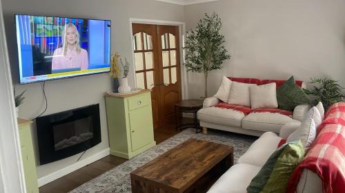 Ainley Top Casa | Pottery House