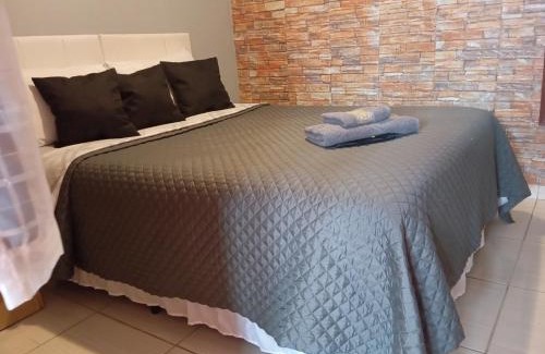 Novo Santa Cecilia Casa | Pousada Angatu, microcasa em BH