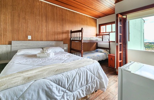 Campos do Jordao Hotel | Pousada Araucária Village