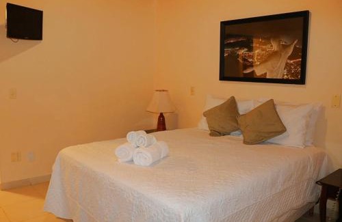 Manguinhos Hotel | POUSADA BLUE MOON