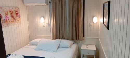 Praia da Armacao do Itapocoroi Hotel | Pousada Canto Da Vigia