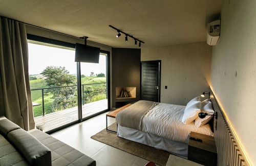 Cunha Hotel | Pousada Casa Bambu Cunha