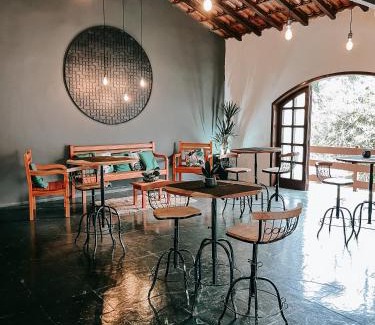 Quitandinha Hotel | Pousada Casa Recanto da Serra