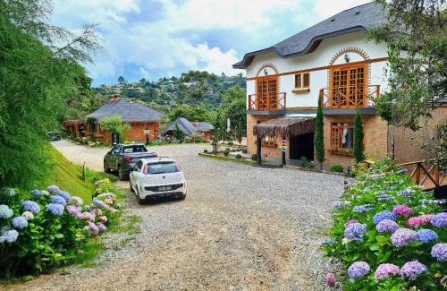 Campos do Jordao Hotel | Pousada Chales da Mantiqueira - Campos do Jordão