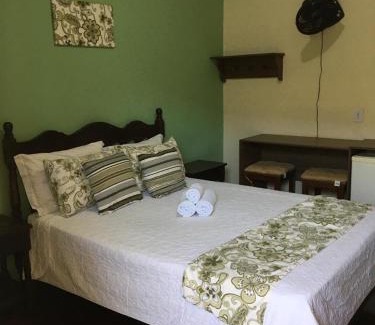 Santo Antonio do Pinhal Hotel | Pousada do Grilo