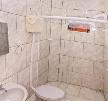 Praia da Armacao do Itapocoroi Cabina | Pousada Esperança