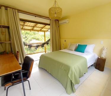 Ilhabela Apartamento | Pousada Manjuba, 900m da Vila