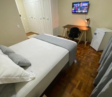Jardim Viana Casa | Pousada Morumbi - São Paulo