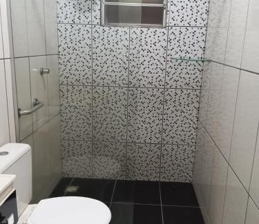Londrina Casa | Pousada Santos lll, kitnet confortável com ar condicionado