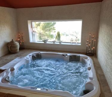 Sabran Apartamento | Pousterle de Sabran - Piscine & Hammam