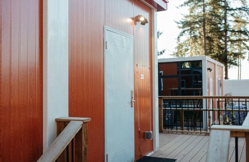 Powell River Cabaña | Powell River Pine Haven