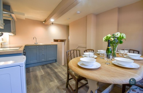 Holworth Cabaña | Poxwell Manor West Wing - Exclusive Dorset Retreat