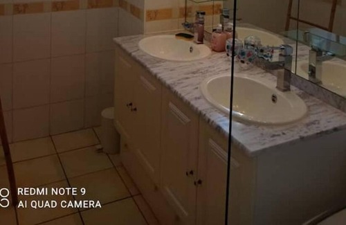 Montjuzet Apartamento | Pozzolan & Bibendum