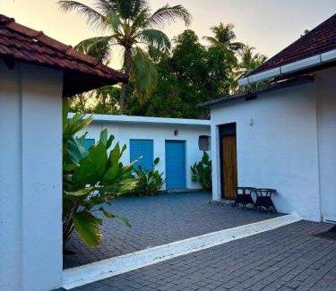 Chavakkad Casa | PPR Courtyard Guruvayur by LexStays
