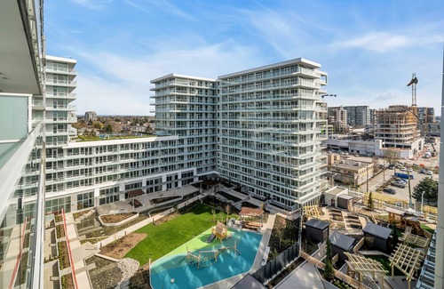 Richmond City Centre Casa | PPRM Rose Richmond Centre Brand New 1BR & 1BA Condo