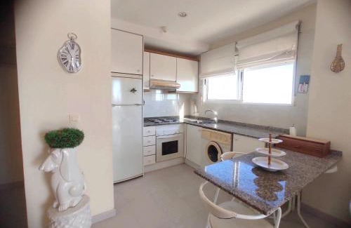Canet de Berenguer Apartamento | Práctico y con vistas al mar