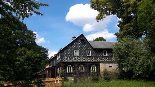 Sluknov Casa | Prázdninový dům Nové Hraběcí
