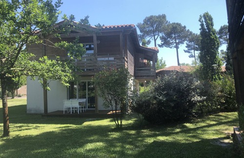 Parentis-en-Born Apartamento | Près de Biscarrosse, Appart 4 Pers Dans Résidence Avec Piscines, Wifi