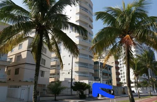 Caicara Apartamento | Prédio frente ao mar,sacada com churrasqueira
