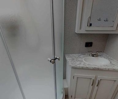Gaspe Otro | Prêt-à-camper derrière chez nous
