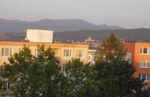 Prievidza Apartamento | Príjemný byt s výhľadom na Bojnický zámok