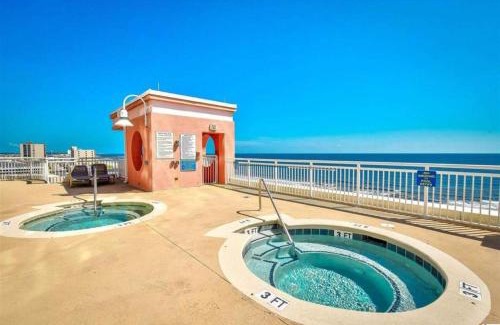 Cherry Grove Beach Apartamento | PR702 Prince Resort Oceanfront Lockout 2BR plus 1 BR/3B