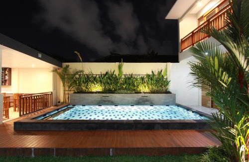 Tuban Casa | Praba Guesthouse