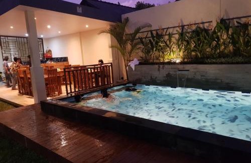 Tuban Casa | Praba Guesthouse