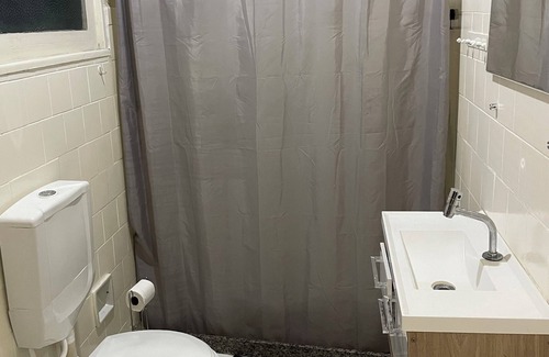 Centro Apartamento | Practical and functional apartment in the center of RJ. Easy access to tourist attractions.