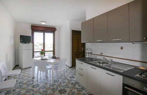 Villa Rosa Apartamento | Alojamiento de 2 habitaciones en Ma Alba Adriatica