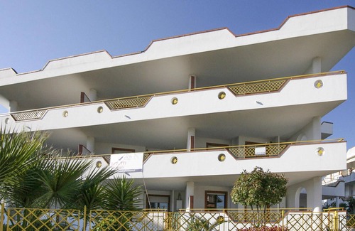 Villa Rosa Apartamento | Alojamiento de 2 habitaciones en Ma Alba Adriatica